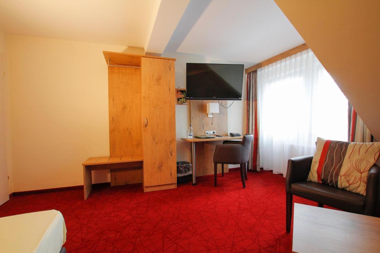 Landhotel Goldener Stern 3* Trautskirchen